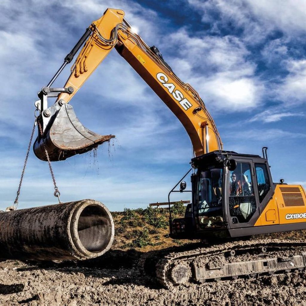 Koparka gąsienicowa CX180E