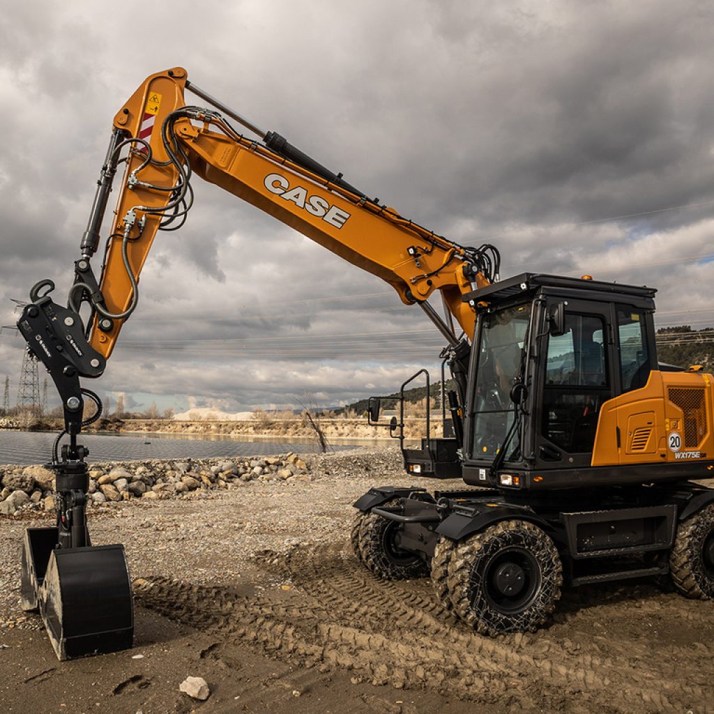 Koparki SR i specjalne WX175E SR 🚜 Koparka kołowa WX175E SRWX175E SR 🚜 Koparka CASE WX155E SR