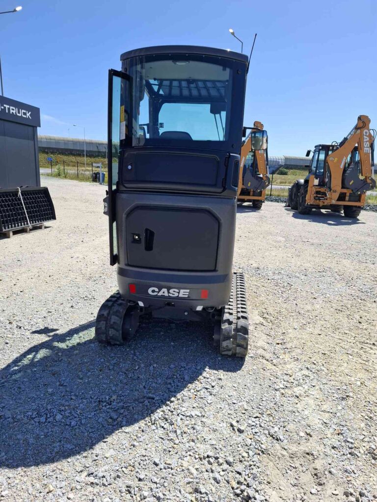 Minikoparki Case cx22d