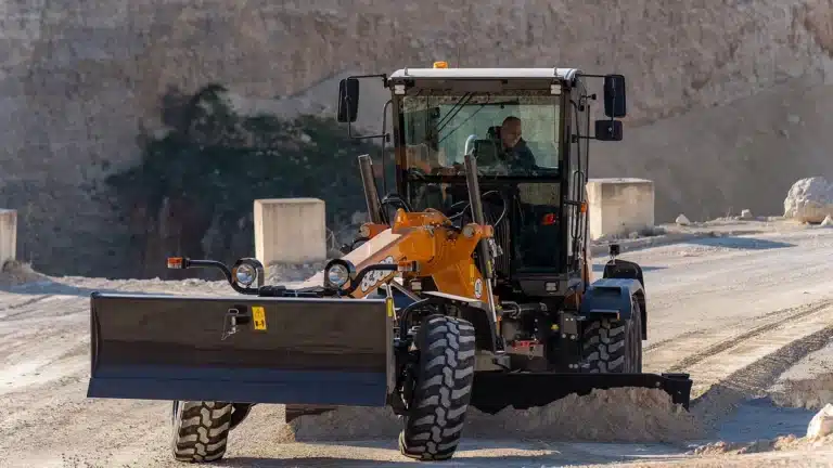 Równiarka 836D 🚜 Równiarka drogowa 836d 🚜 Równiarka terenu 836d 🚜 Równiarka gruntu 836d 🚜 Równiarka ogrodowa 836d 🚜