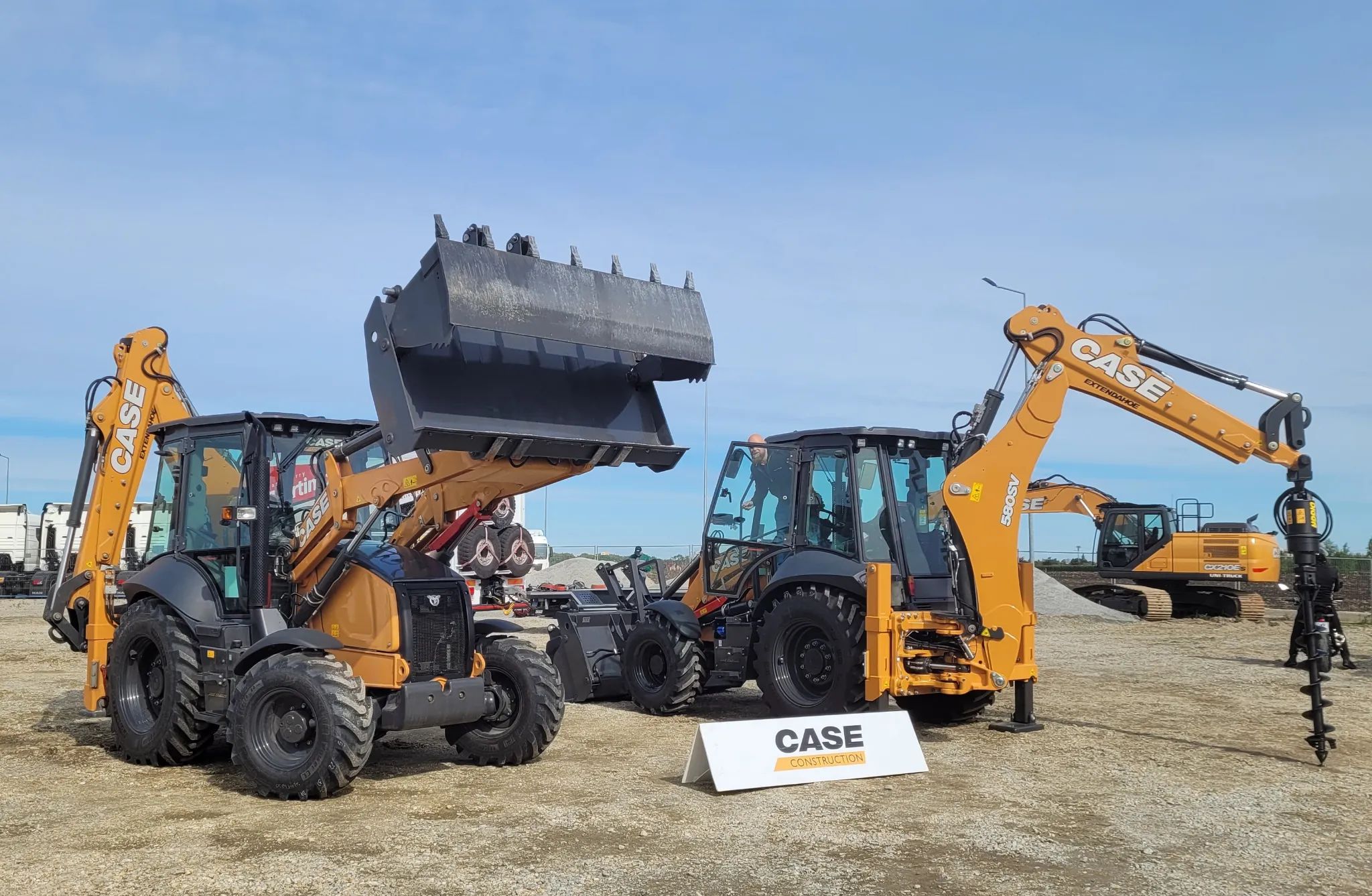 Koparko ładowarka CASE 695SV serwis gwarancja 4x4 Wrocław - zdjęcie 9